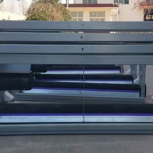 高鋅板自動清糞機